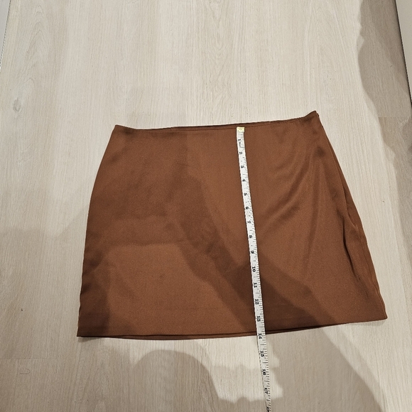 Sunday Best Rocco brown satin mini skirt - Picture 3 of 5
